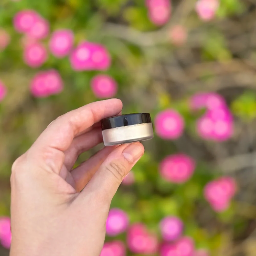 NWOT Laura Mercier Mini Translucent Powder